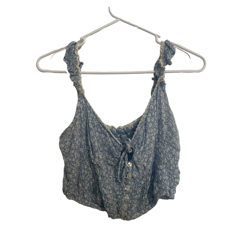 Blue floral sleeveless scrunched straps faux button crop top